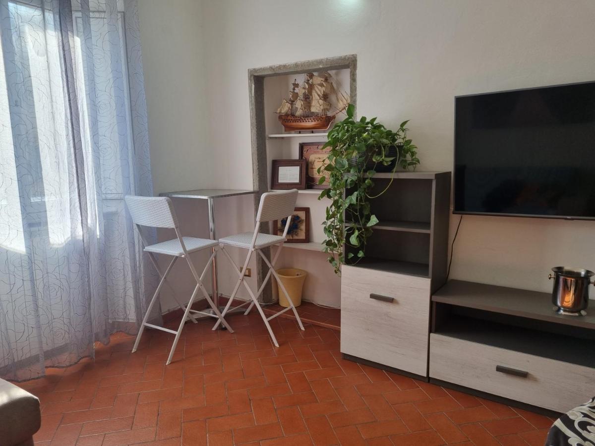 리보르노 Casa Mille Baci Con Parcheggio 아파트 외부 사진